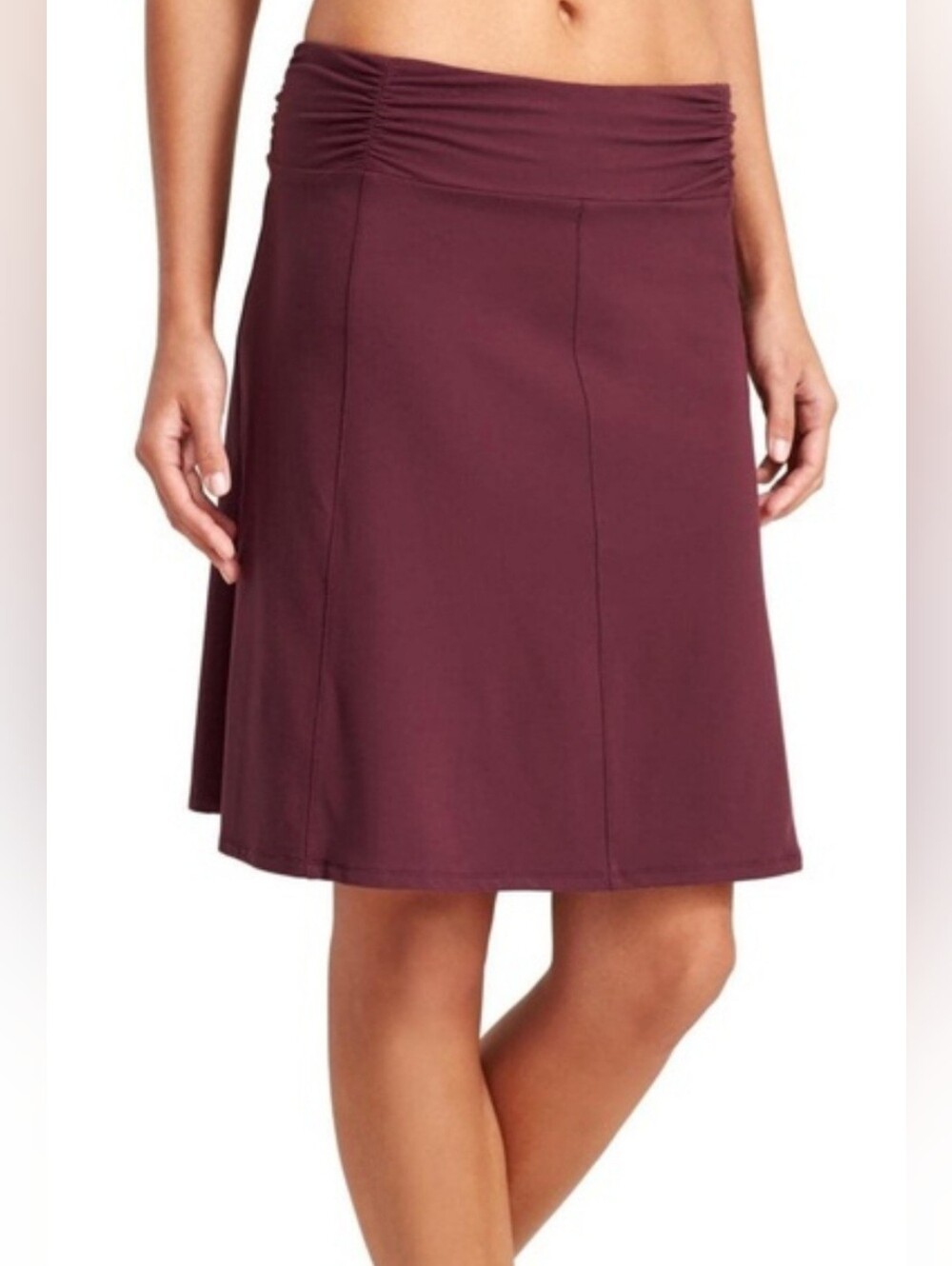 Athleta Bodega Skirt in Bordeaux/Burgundy Comfy Pull On Stretch A-Line Medium